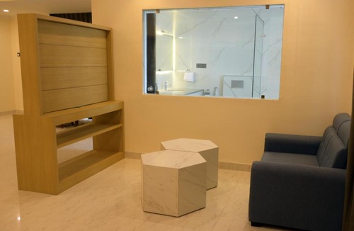 Dimapur Hotel | Hotel Grand Mayfair