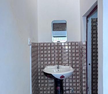Sitapur Hotel | Hotel Guru Kripa