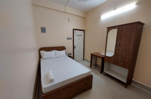 Sualkuchi Hotel | Hotel Hari Gayatri Regent