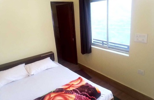 Ukhimath Hotel | Hotel Himalayan View