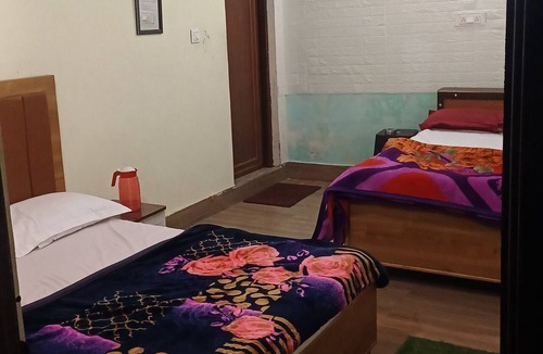 Ukhimath Hotel | Hotel Himalayan View