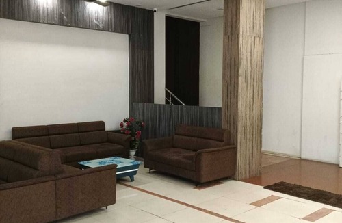 Bhuj Hotel | Hotel HV Palace