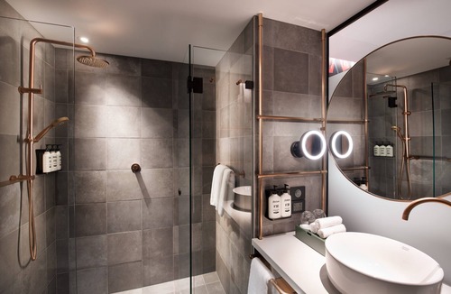 Adelaide Central Business District Hotel | Hotel Indigo Adelaide Markets by IHG