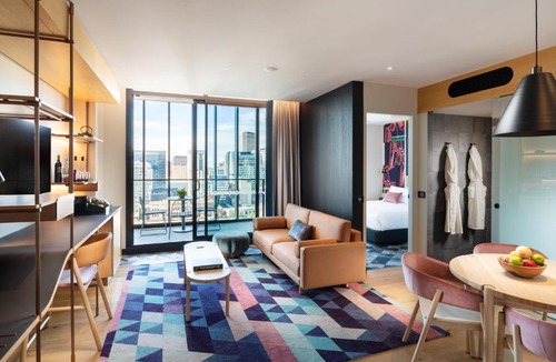 Adelaide Central Business District Hotel | Hotel Indigo Adelaide Markets by IHG