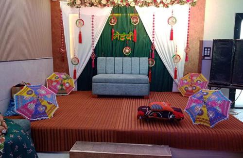 Morena Hotel | Hotel Indraprasth Rooms & Banquets