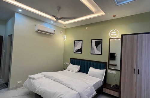 Sikar Hotel | Hotel Kaanjee