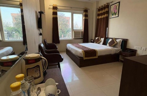 Varanasi Hotel | HOTEL KAVANA
