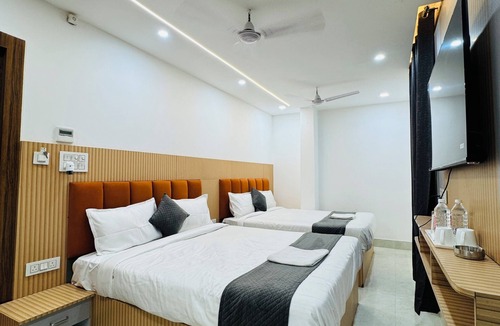 Allahabad Hotel | Hotel Krishna Continental