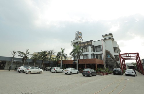 Murthal Hotel | Hotel Kuber