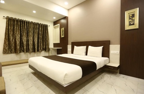 Kolhapur Hotel | Hotel Madhuri Executive