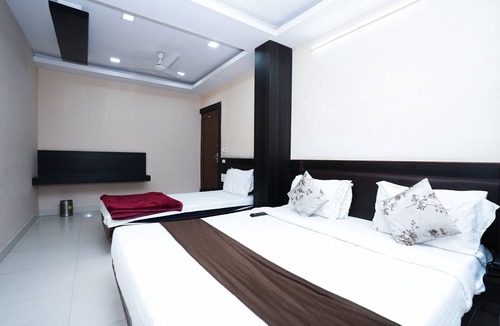 Udaipur Hotel | Hotel Madurai near Central Bus Stand, Udaipur