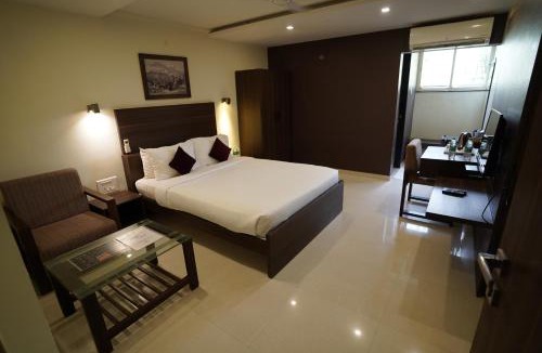 Hubli Hotel | Hotel Metropolis