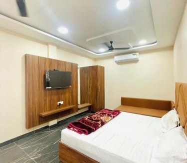 Guna Hotel | Hotel Nakshatra