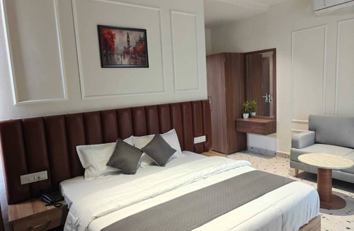 Sirsa Hotel | HOTEL NATRAJ