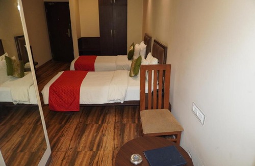 Vaishali Nagar Hotel | Hotel Nilax