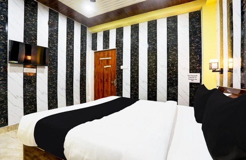 Allahabad Hotel | HOTEL O ELEGANT