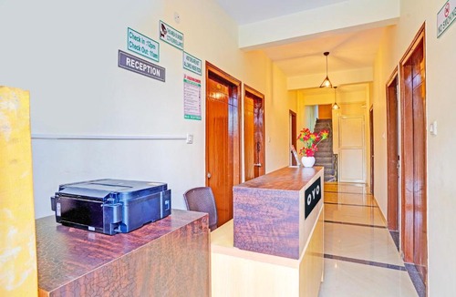 Krishnarajapura Hotel | Hotel O JK Blue Rock Comforts