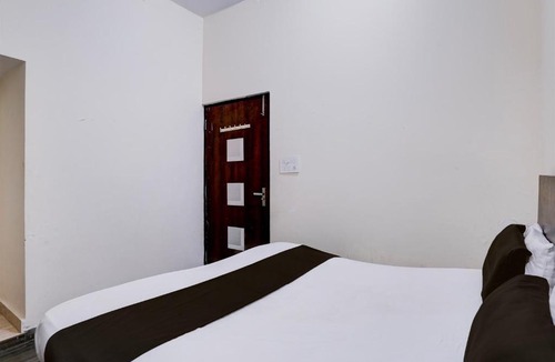 Gomti Nagar Hotel | Hotel O Krishna Villa