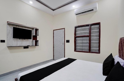 Rohtak Hotel | Hotel O KVM Residency