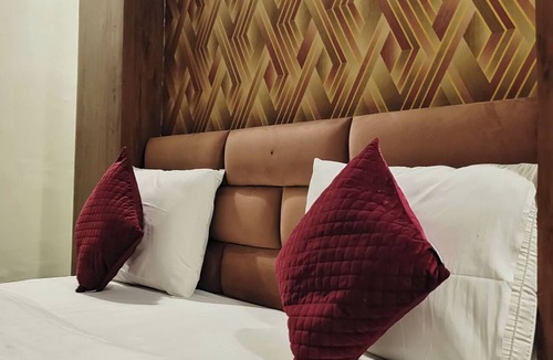 Datia Hotel | Hotel Padma Residency