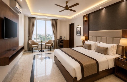 Sector 62 Hotel | Hotel Park Tree Villa