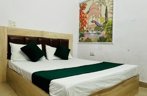 Bathinda Hotel | Hotel park view