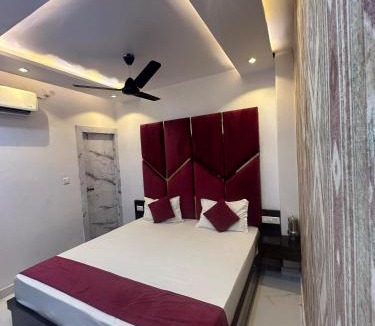 Allahabad Hotel | Hotel Peepal Tree Prayagraj