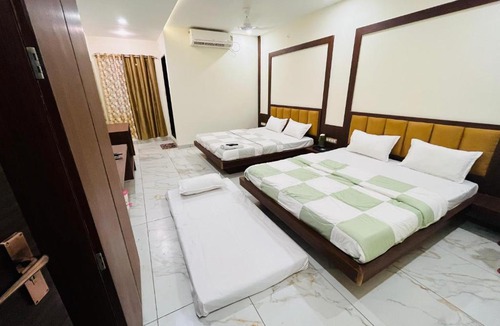 Ujjain Hotel | Hotel Prakasham