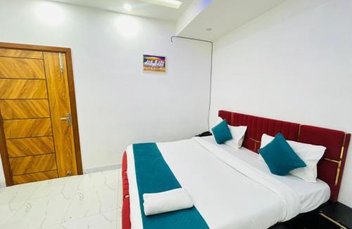 Ghaziabad Hotel | Hotel Prithvi Studio - RDC And Santosh Hospital