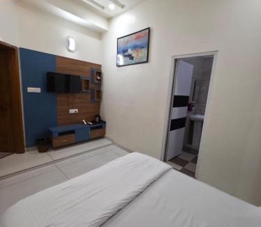 Sonepat Hotel | Hotel R3