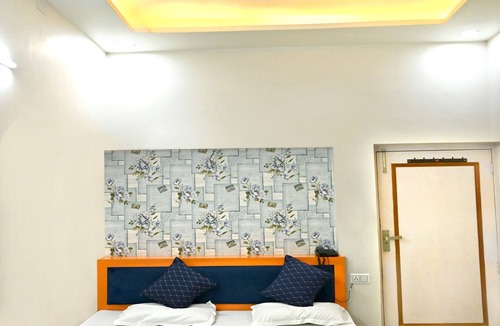 Jagadhri Hotel | Hotel Rainbow