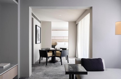Capital Hill Hotel | Hotel Realm