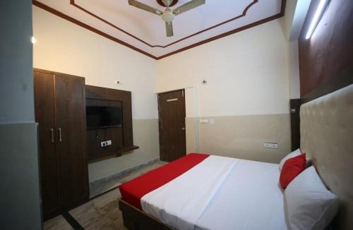 Agra Hotel | Hotel Rose18