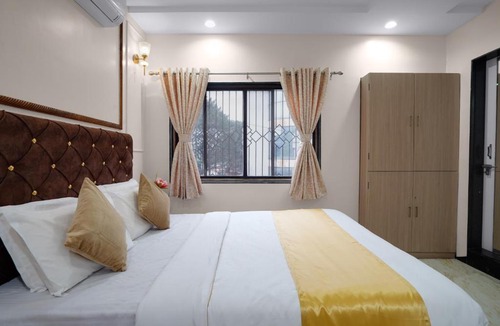 Pune Hotel | Hotel Royal Comforts