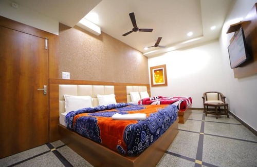 Rakabganj Hotel | Hotel Royal Phoenix