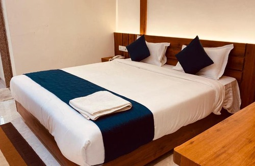 Indore Hotel | Hotel Rudraksha