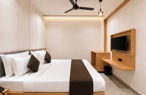 Dwarka Hotel | Hotel Rushikesh inn Dwarka