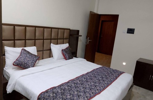 Nagpur Hotel | Hotel Sarja