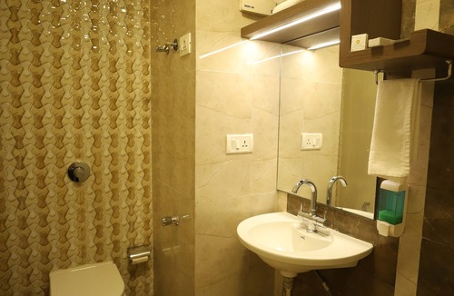 Nashik Hotel | Hotel Seven Sky