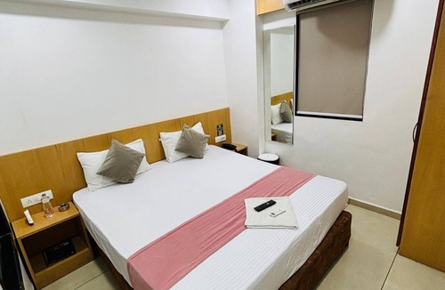 Sagar Hotel | Hotel Singh Empire