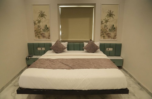 Nagpur Hotel | Hotel South Square