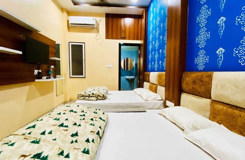 Omkareshwar Hotel | Hotel Tanish