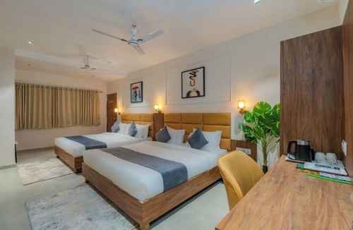 Bilimora Hotel | Hotel TGR