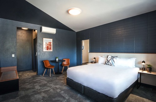 Adelaide Central Business District Hotel | HotelMOTEL Adelaide