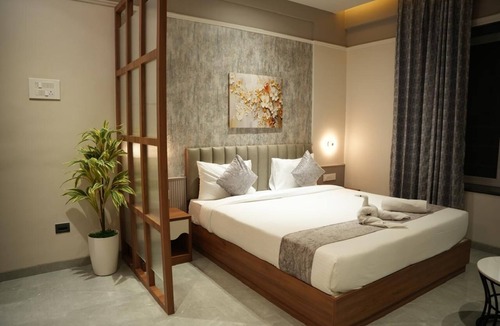 Shirur Hotel | Hotrel Regency Grand