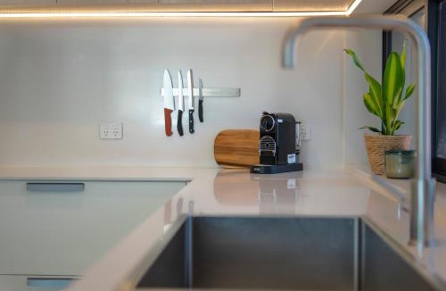 Rose Bay Apartment | House Banarung Coastal Residence