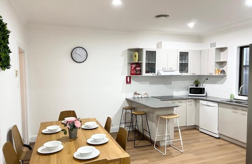 Fairfield Heights House | House on Hamilton-No Party/Event