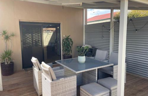 Playford Apartment | House on Main
