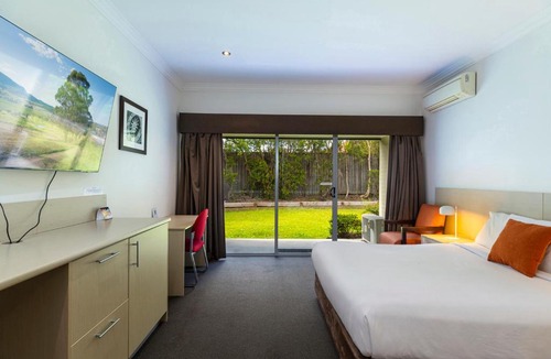 Rutherford Hotel | Hunter Gateway Motel