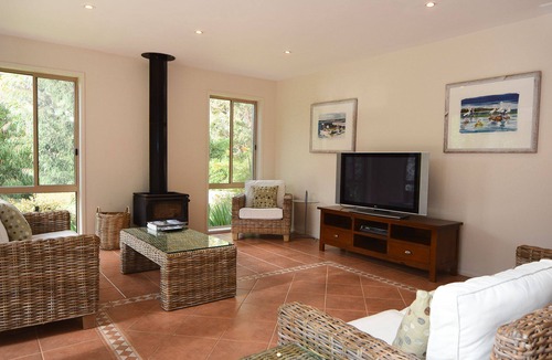 Flinders House | Hurst Haven in Flinders